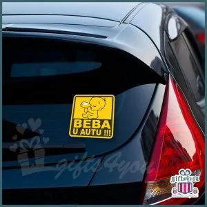 Beba u autu – kocka